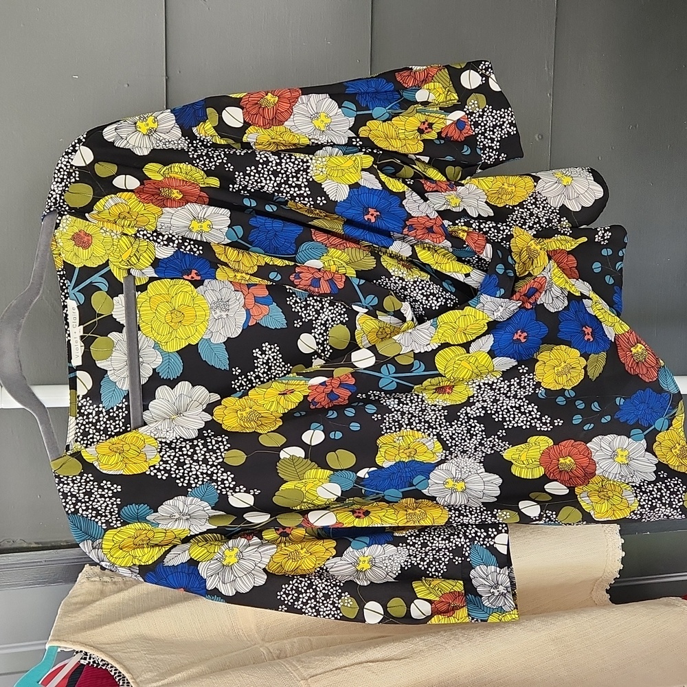 70s style floral wrap top